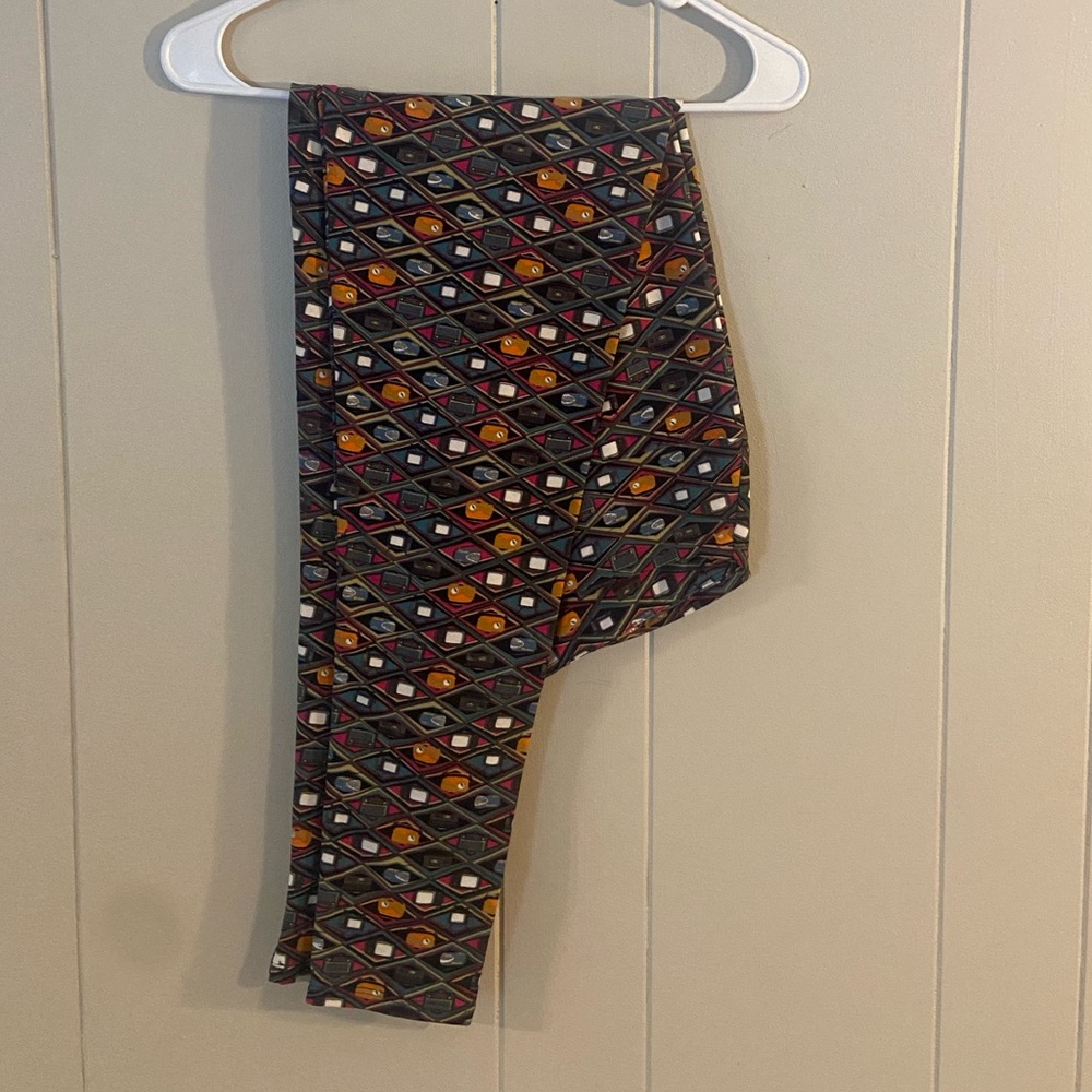 Lularoe Retro Radio & TV Leggings TC